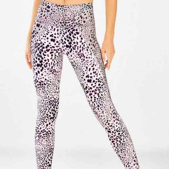 Define PowerHold® High-Waisted 7/8 Legging - Picture 2 of 2